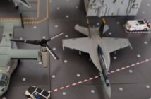 F-18: ein flotter Gast auf dem Flugzeugträger in der Nilkheimer Werft (Foto: Josef)